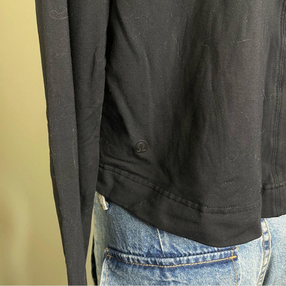 soft cropped basic hoodie - image 4